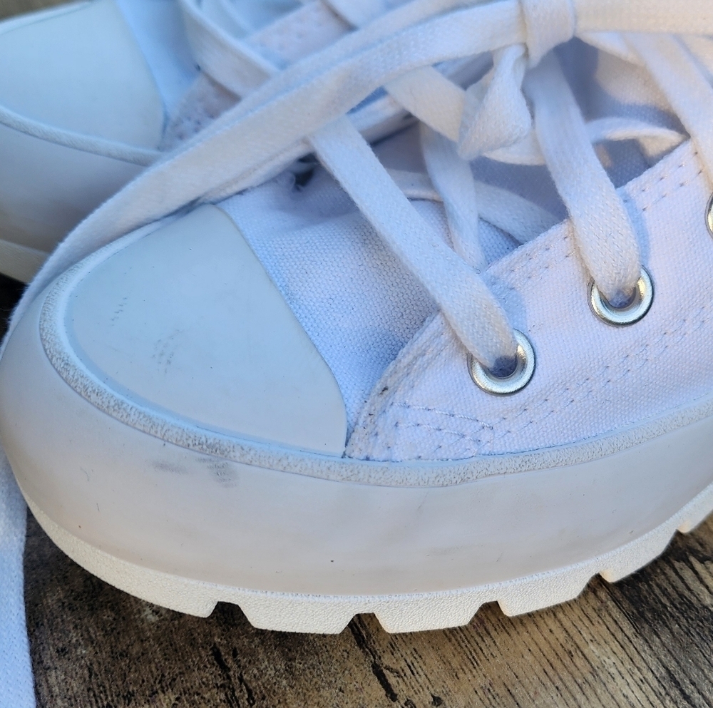 Converse White High-Top Sneakers Classic Design - Picture 4 of 10